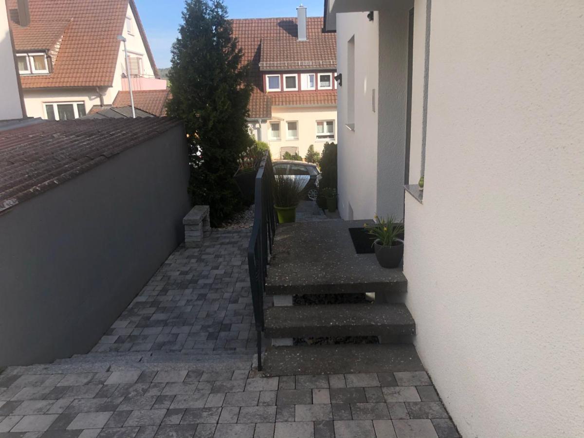 Eigene Wohnung Im Dreifamilienhaus Oberstenfeld Exteriér fotografie