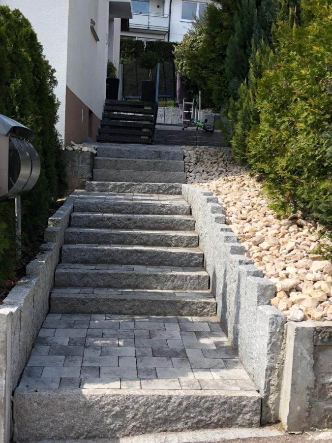 Eigene Wohnung Im Dreifamilienhaus Oberstenfeld Exteriér fotografie